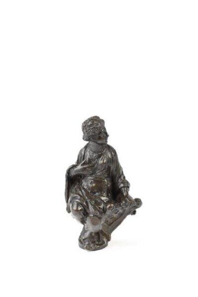 Statuette