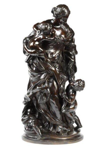 Statuette