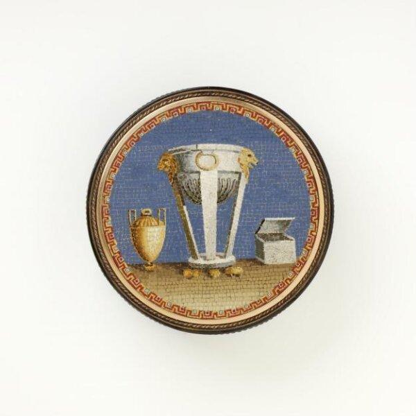 Snuffbox