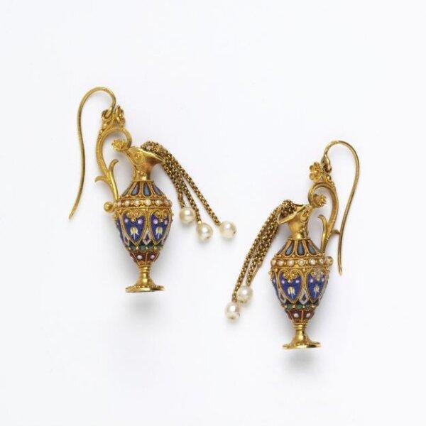 Earring