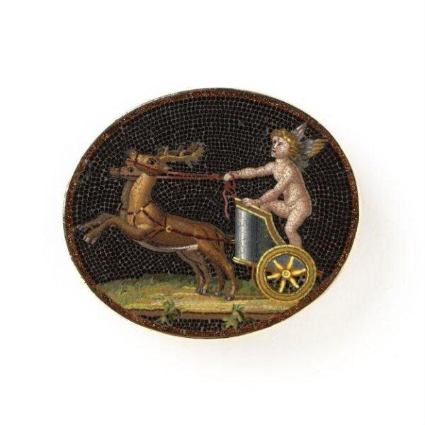 Brooch