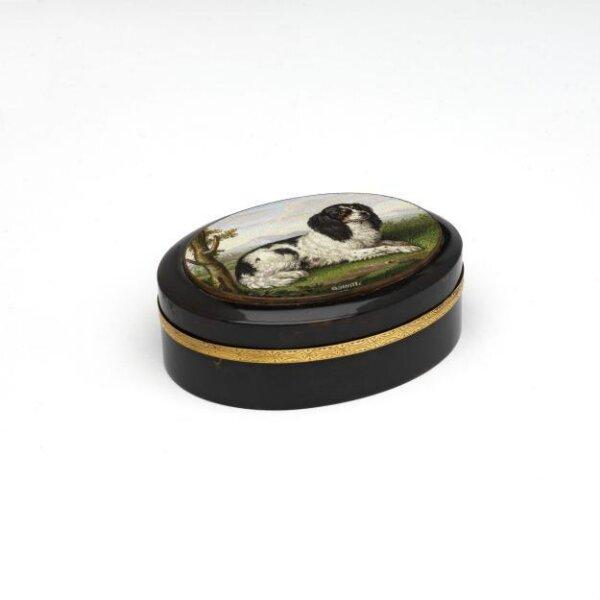 Snuffbox
