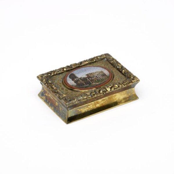 Snuffbox