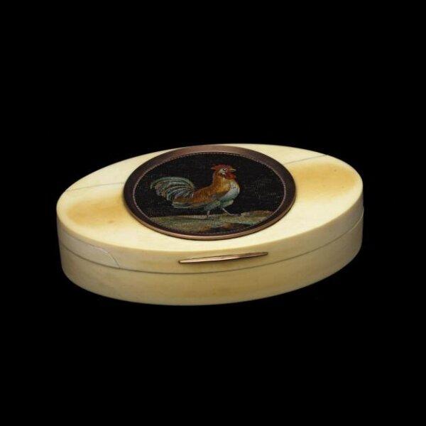 Snuffbox