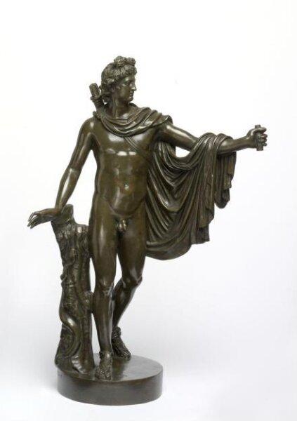 Statuette