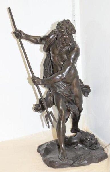 Statuette
